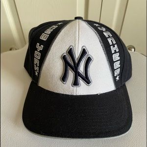 NY Yankees hat